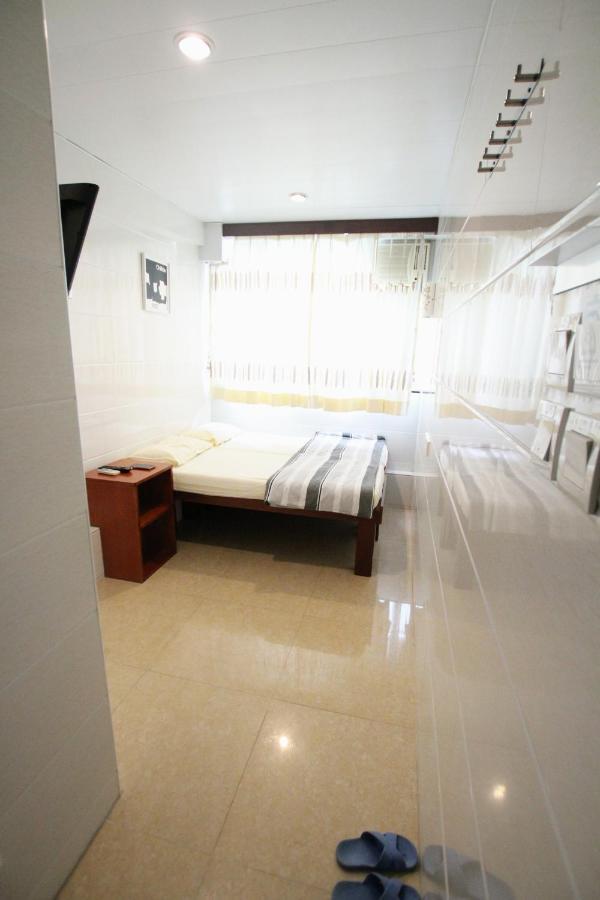 Tai Wah Hostel Гонконг Экстерьер фото