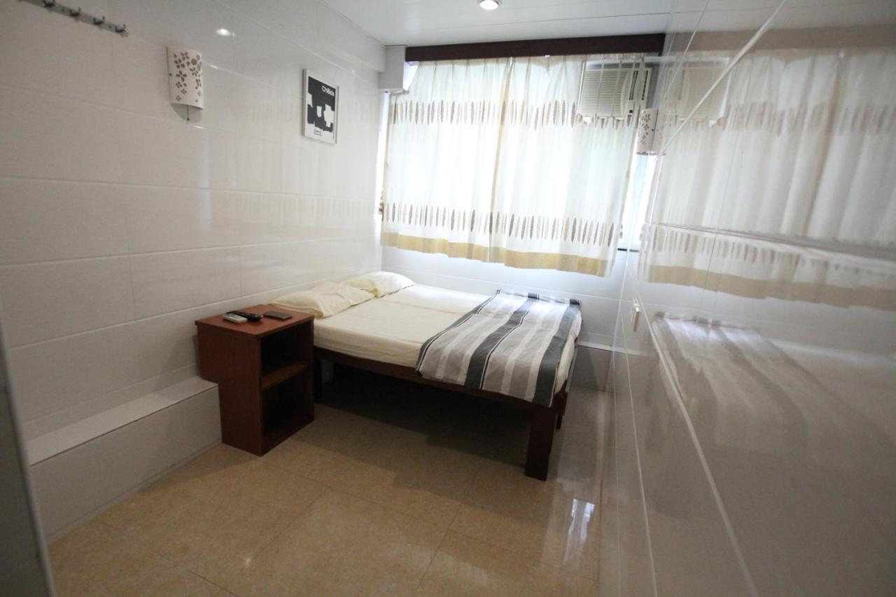Tai Wah Hostel Гонконг Экстерьер фото